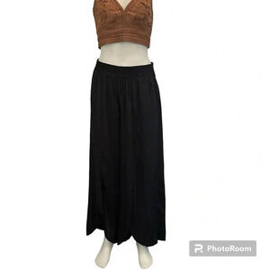 Curations Palazzo Pant with Tulip Hem Pockets in Black Size Medium